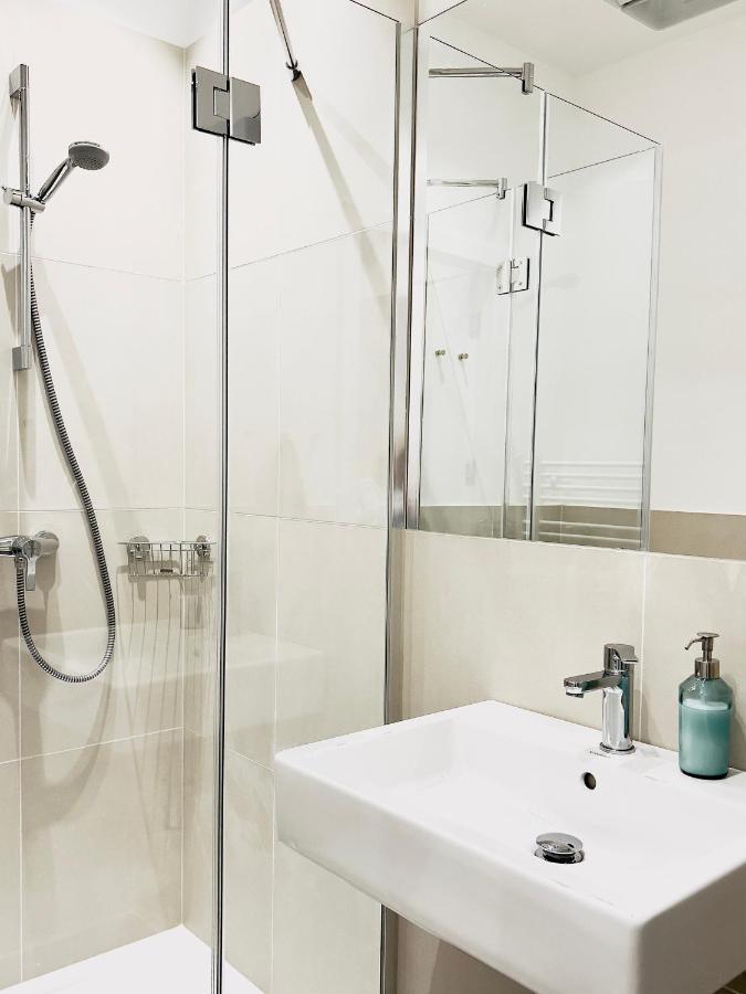 Modern Style City Apartment Wien